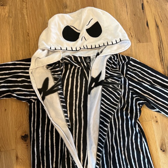NWOT Tim Burtons THE‎ NIGHTMARE BEFORE CHRISTMAS Pajamas SZ L READ - Picture 4 of 5